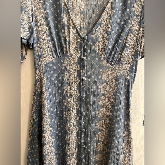 LIVING DOLL~VTG~BLUE DRESS~M - Picture 2 of 9